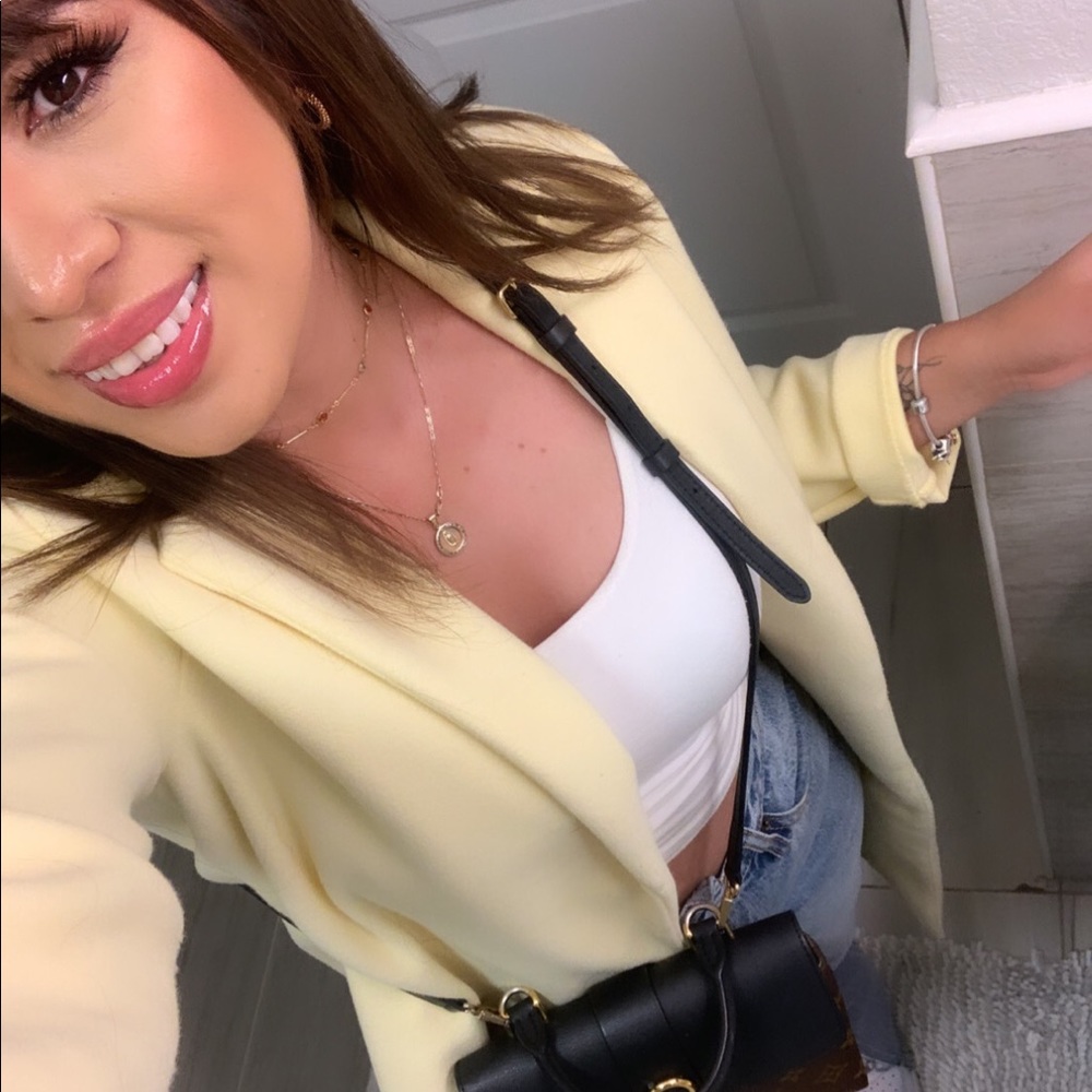 Meet your Posher, Rosy